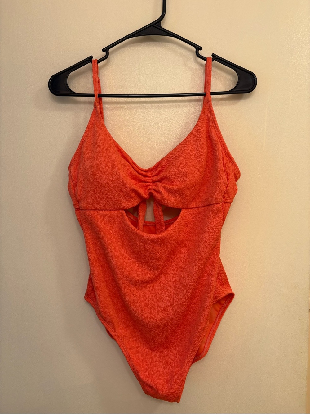 Women’s Shade & Shore Crepe Cut-Out One Piece Swimsuit - Size Large